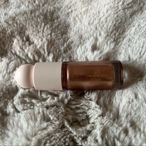 Rare Beauty Liquid Luminizer Highlight